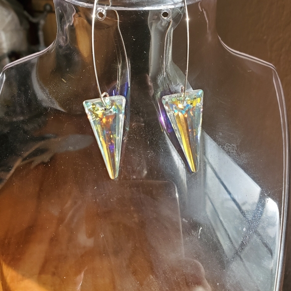 WOW! 👀THESE SWAROVSKI CRYSTAL EARRINGS SHINE!! - Picture 7 of 8